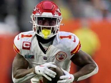 Ex-Chiefs Super Champ Posts Cryptic Message Amid Free Agency
