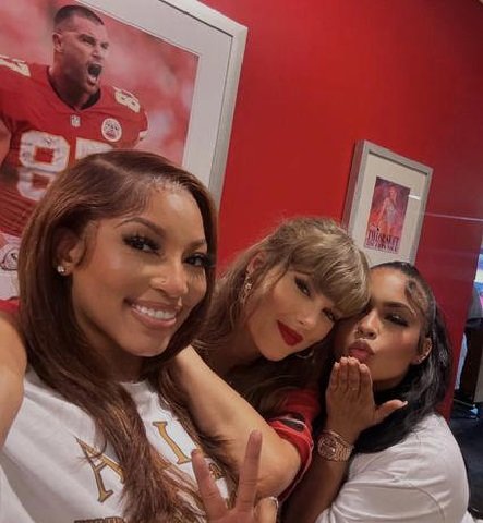 Travis Kelce Has the Cutest Tribute to Taylor Swift in His NFL Suite