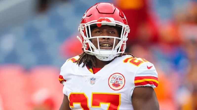 Kansas City Stuns as Kareem Hunt Returns for Week 4 Showdown