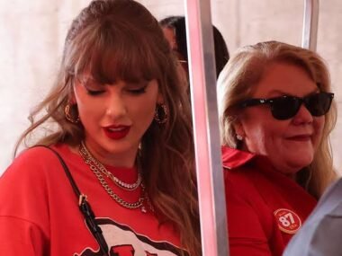 Taylor Swift's Mom Andrea Swift Wears Sweet Tribute to Travis Kelce at Chiefs Game