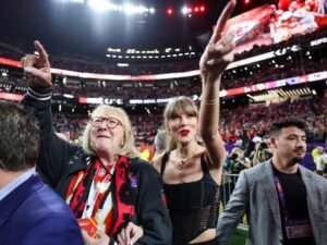 Travis Kelce’s Mom Just Teased His & Taylor Swift’s Halloween Costumes