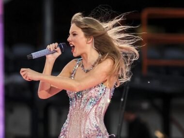 Taylor Swift Burst Into Tears On-Stage at Her Last Eras Tour Show in Toronto