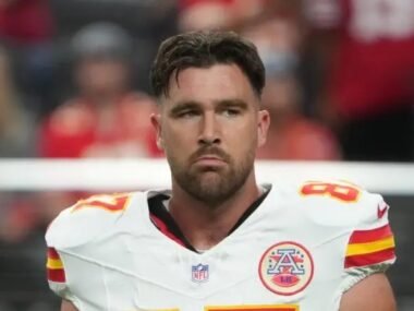 NFL Fans are Ripping Travis Kelce for ‘Poorly Timed’ Social Media Post