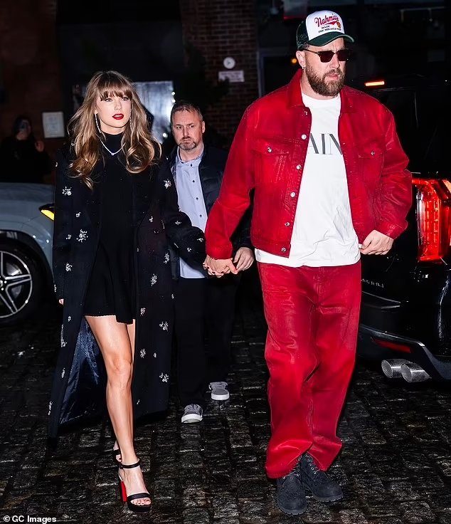 Taylor Swift fans give the same verdict on Travis Kelce's latest date night outfit