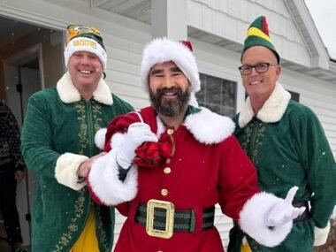 Jason Kelce’s Santa Outfit is Going Viral