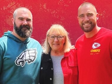 Travis, Jason Kelce share hilarious gift they gave Donna every year