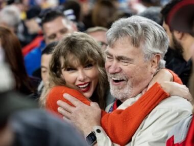 Travis Kelce’s Dad Hints at Birthday Gift for Taylor Swift