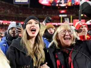 Taylor Swift’s eight-word comment to Travis Kelce’s mum after emotional Chiefs win