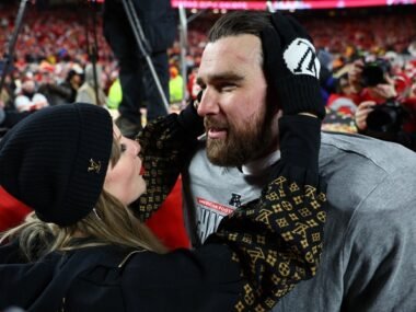 Travis Kelce's Five-Word Response to Taylor Swift Proposal Question Has Fans Buzzing