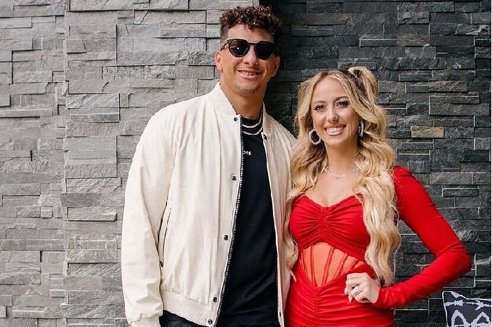 Brittany Mahomes' Swimsuit Photos Trending After Giving Birth